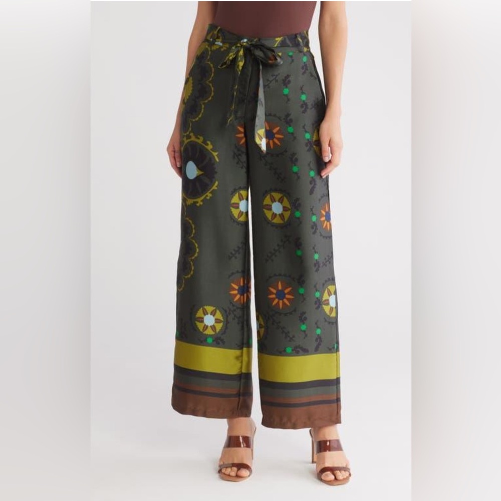 Industry Republic Pattern Border Satin Green Pants Size 2 NWT